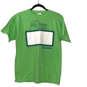 Gildan Youth T-Shirt I Love My Mom Green 100% Cotton
